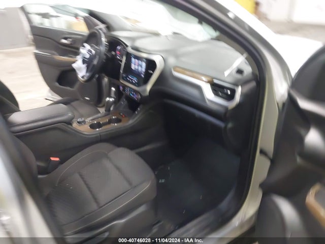 1GKKNSLS4HZ308688 GMC Acadia Sle-2