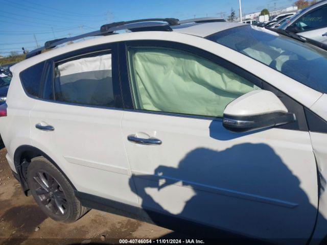 JTMDFREV0JJ201577 Toyota Rav4 Limited