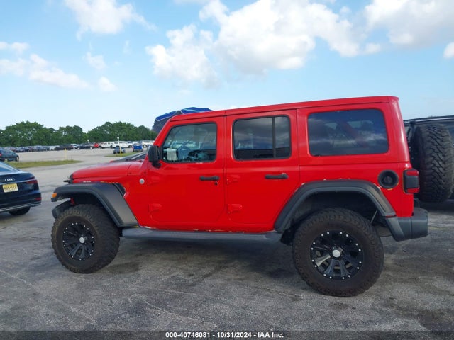1C4HJXEG1JW185222 Jeep Wrangler Unlimited Sahara 4x4