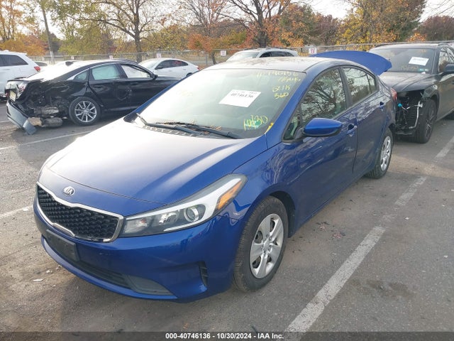 KIA FORTE LX 2018 3KPFL4A72JE247839 Image 2