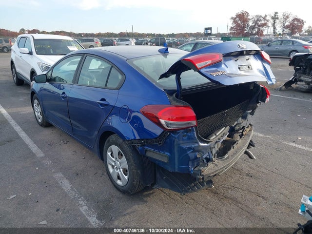 KIA FORTE LX 2018 3KPFL4A72JE247839 Image 3