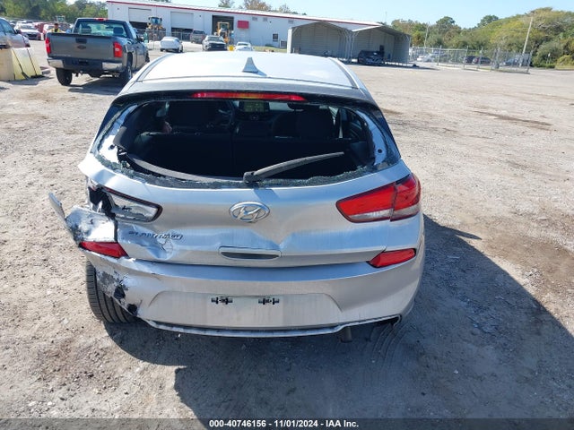 Hyundai ELANTRA GT 2019 KMHH35LE6KU094696 Image 16
