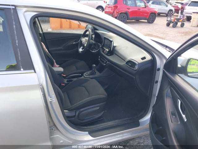 Hyundai ELANTRA GT 2019 KMHH35LE6KU094696 Image 5