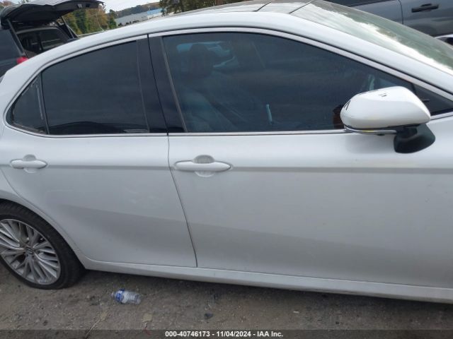 4T1B11HK9JU025406 Toyota CAMRY XLE