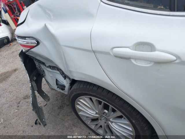 4T1B11HK9JU025406 Toyota CAMRY XLE