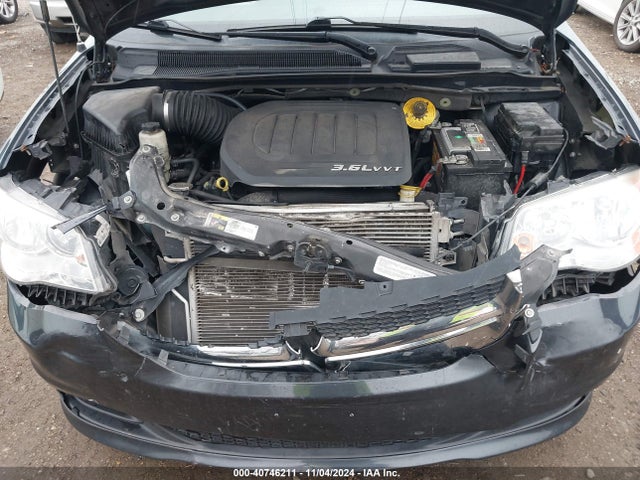 2C4RDGCG0ER290427 Dodge Grand Caravan Sxt