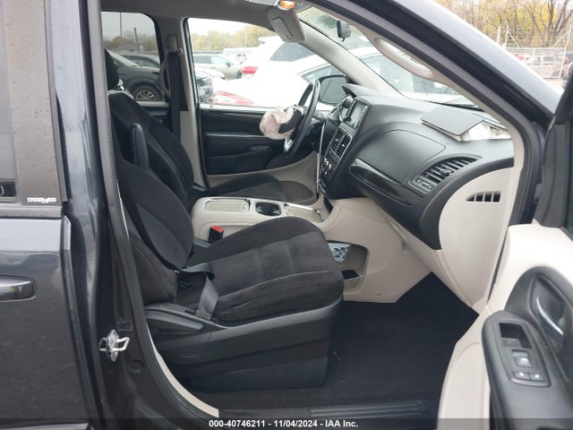 2C4RDGCG0ER290427 Dodge Grand Caravan Sxt