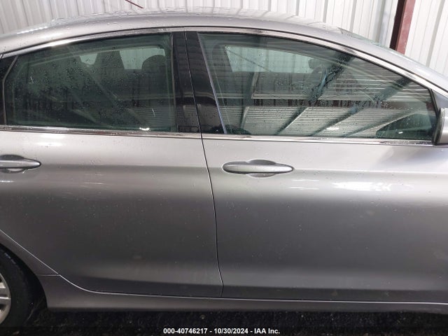 1C3CCCAB0FN638366 Chrysler 200 Limited