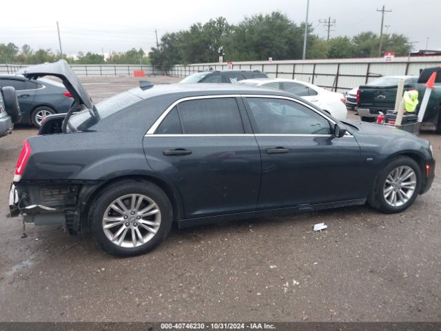 2C3CCAAG1FH930438 Chrysler 300 Limited