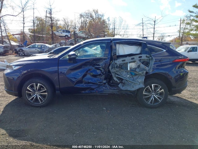 JTEAAAAH5RJ182907 Toyota VENZA LE