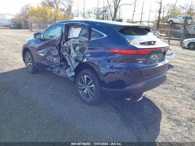 JTEAAAAH5RJ182907 Toyota VENZA LE