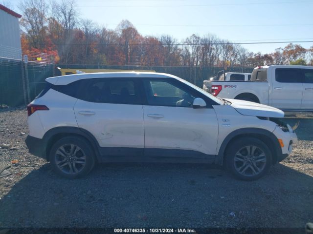 KNDEPCAA0M7191068 KIA Seltos Lx