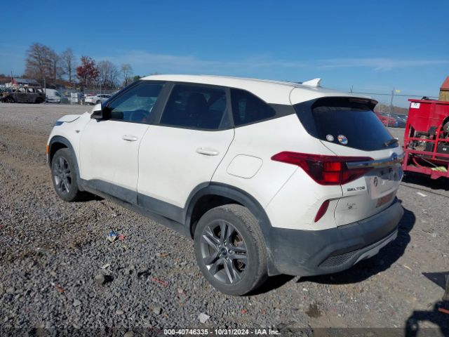 KNDEPCAA0M7191068 KIA Seltos Lx