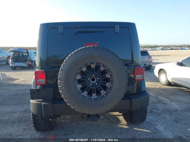 1C4BJWFG1EL165915 Jeep Wrangler Unlimited Rubicon