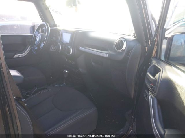 1C4BJWFG1EL165915 Jeep Wrangler Unlimited Rubicon