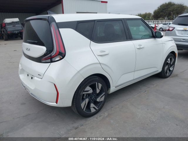 KNDJ53AUXP7857923 KIA Soul Gt-line
