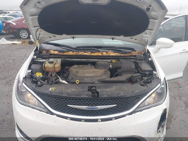 Chrysler Pacifica Touring L 2018 2C4RC1BG0JR228179 Image 10