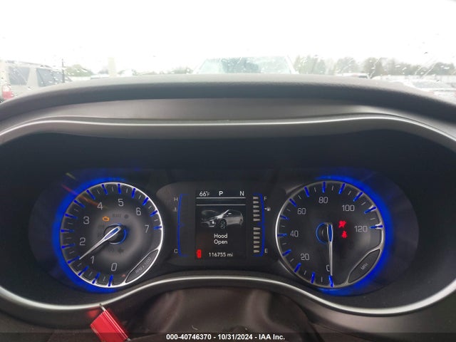 Chrysler Pacifica Touring L 2018 2C4RC1BG0JR228179 Image 7