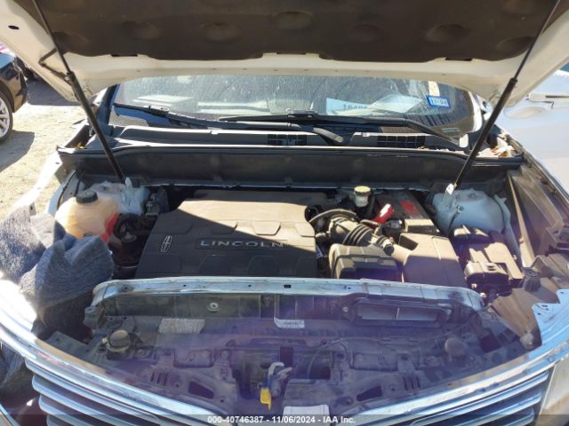 2LMTJ6LR3GBL67894 Lincoln Mkx Reserve
