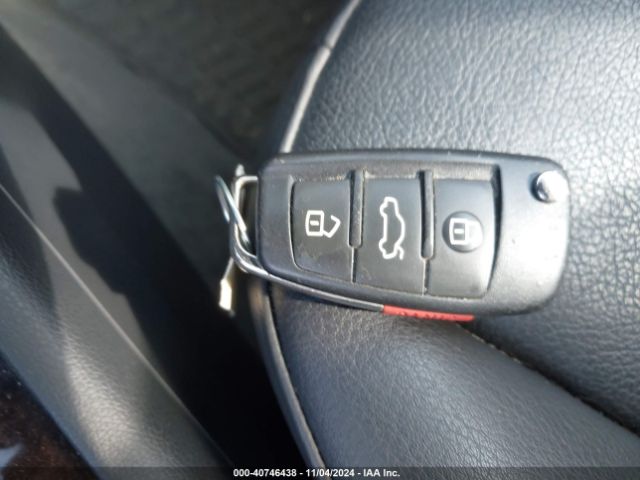 WA1JCCFS9HR007830 Audi Q3 2.0t Premium