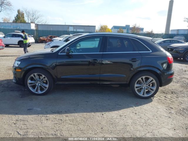 WA1JCCFS9HR007830 Audi Q3 2.0t Premium