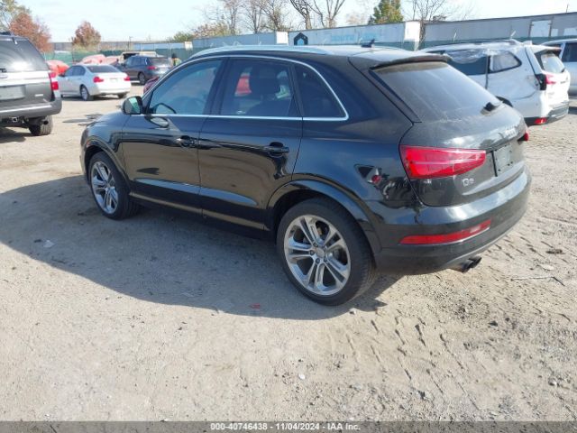 WA1JCCFS9HR007830 Audi Q3 2.0t Premium