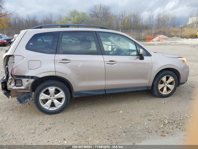 Subaru Forester 2.5i Premium 2015 JF2SJAFC9FH807139 Image 13