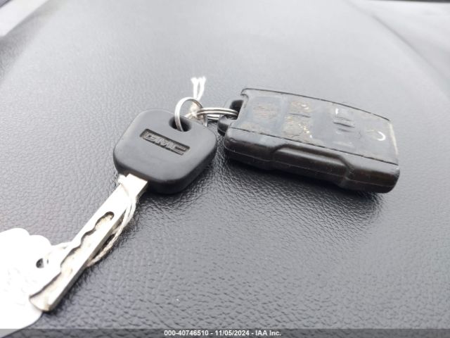 1GKS2AKC0HR235624 GMC YUKON SLE