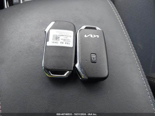 5XYRKDLF7NG156160 KIA SORENTO SX