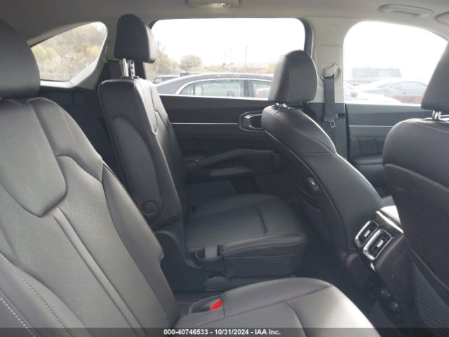 5XYRKDLF7NG156160 KIA SORENTO SX