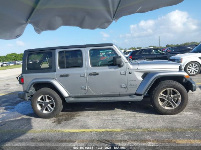 1C4HJXEG8KW555745 Jeep Wrangler Unlimited Sahara 4x4