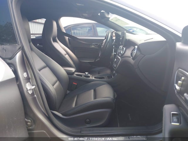 WDDSJ4EB4HN422798 Mercedes-Benz CLA 250