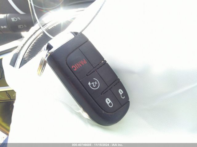 3C4NJDBBXJT138626 Jeep Compass Latitude 4x4