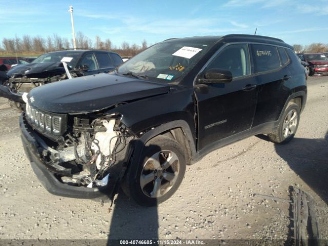 3C4NJDBBXJT138626 Jeep Compass Latitude 4x4