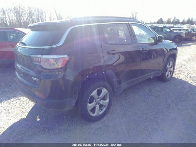 3C4NJDBBXJT138626 Jeep Compass Latitude 4x4