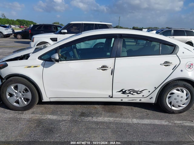KIA FORTE LX 2017 3KPFK4A71HE126278 Image 15