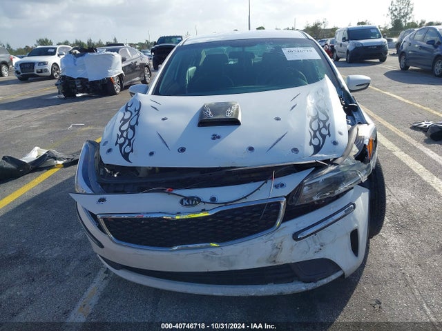 KIA FORTE LX 2017 3KPFK4A71HE126278 Image 6