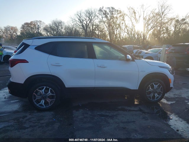 KIA SELTOS EX 2022 KNDERCAA1N7238734 Image 13