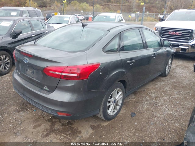 Ford FOCUS SE 2017 1FADP3FEXHL238214 Image 4