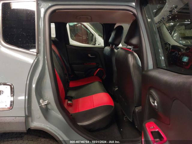 ZACCJBCT8FPB31806 Jeep Renegade Trailhawk