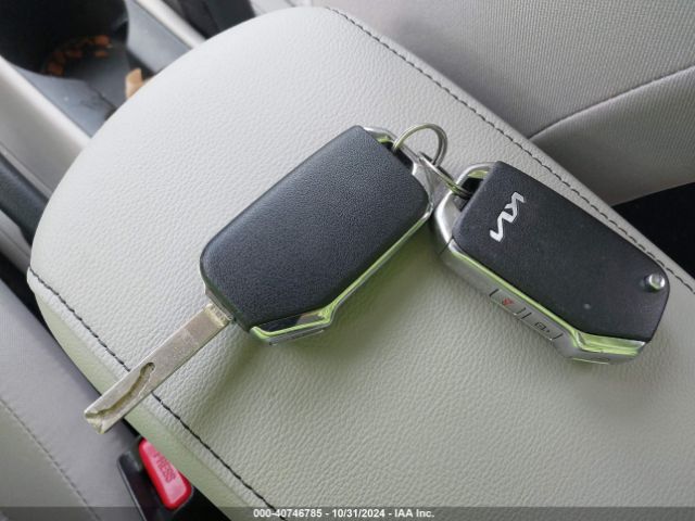 KNDJ23AU2P7884459 KIA SOUL LX