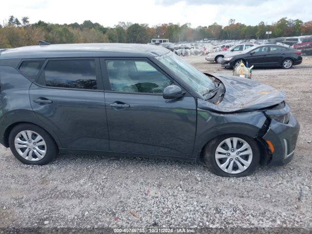 KNDJ23AU2P7884459 KIA SOUL LX