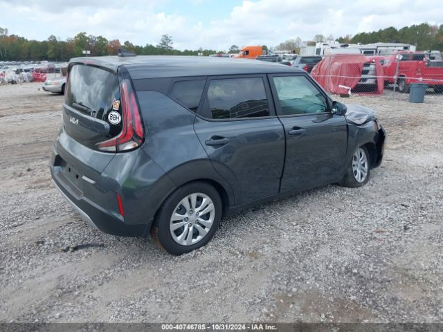 KNDJ23AU2P7884459 KIA SOUL LX