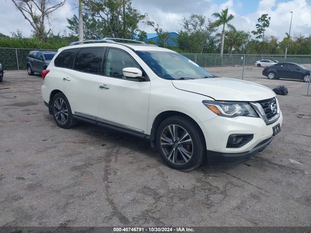 Nissan Pathfinder Platinum 2017 5N1DR2MM0HC646533 Image 1