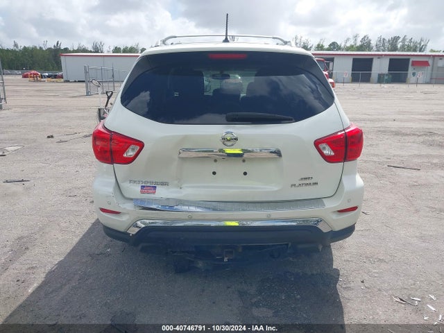 Nissan Pathfinder Platinum 2017 5N1DR2MM0HC646533 Image 16