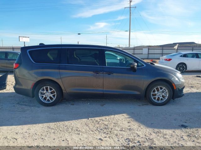 Chrysler Voyager Lx 2022 2C4RC1CG5NR226674 Image 13