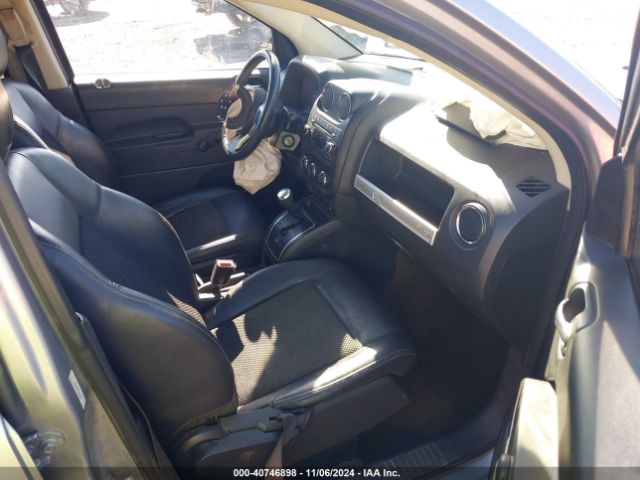 1C4NJDBB8GD697767 Jeep Compass Sport Se