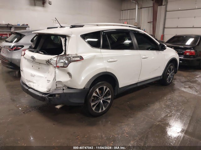 Toyota Rav4 Limited 2015 2T3DFREVXFW273346 Image 4