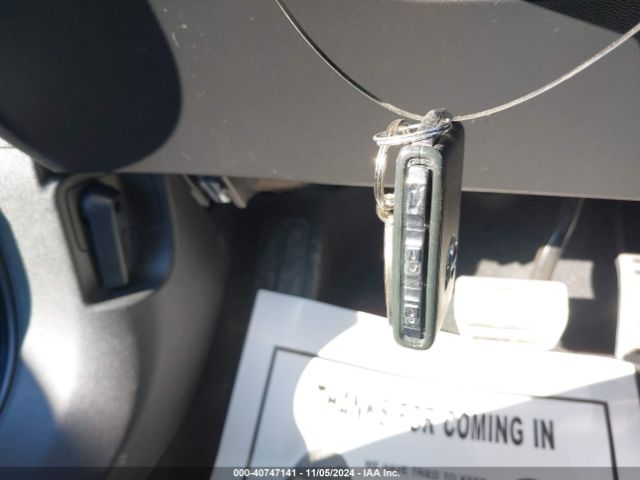 2022 VOLVO XC40 RECHARGE PURE ELECTRIC YV4ED3UR9N2772378 Photo 10