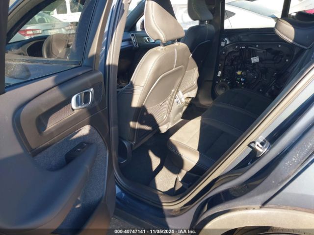 2022 VOLVO XC40 RECHARGE PURE ELECTRIC YV4ED3UR9N2772378 Photo 7